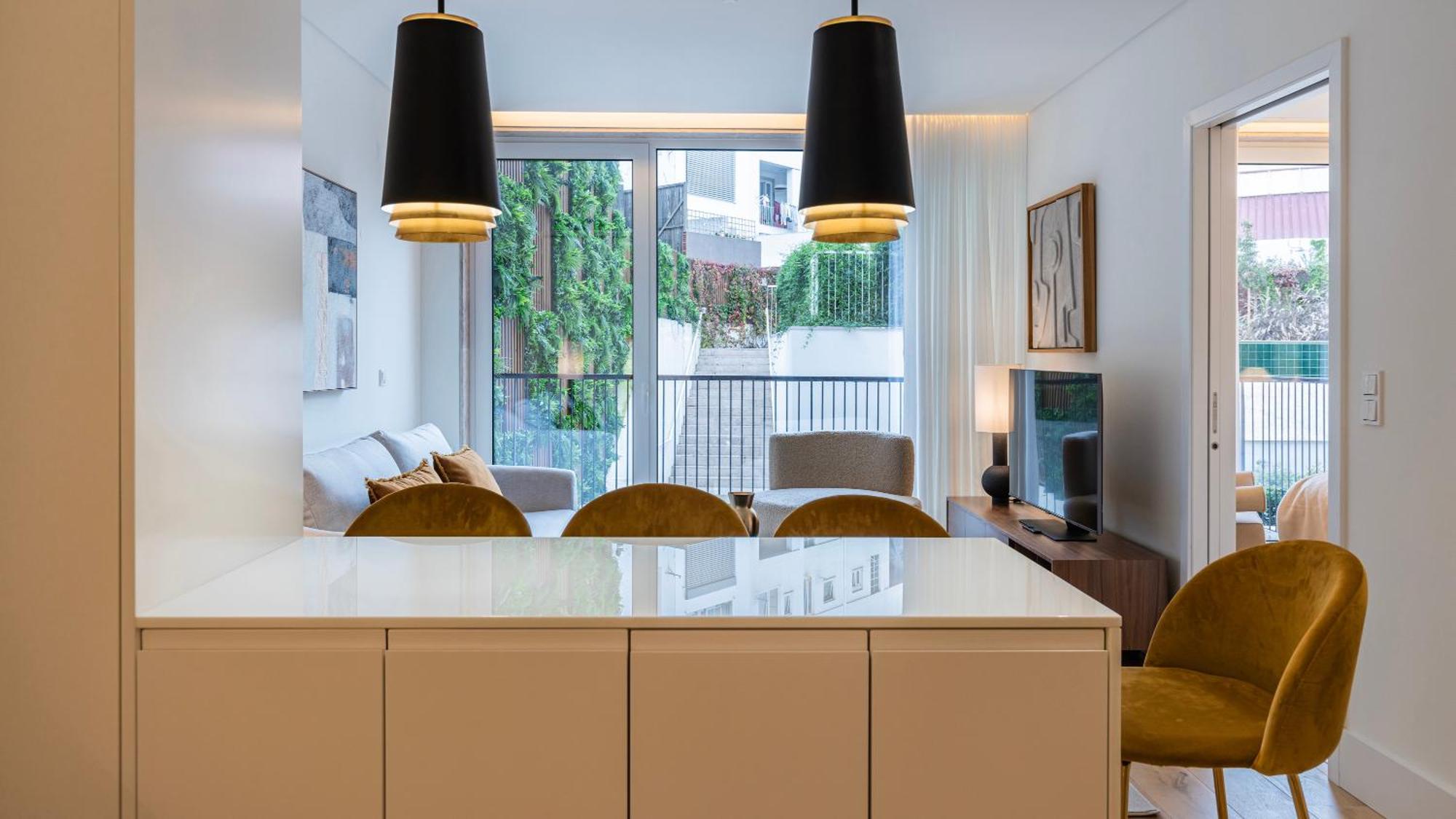 Apartment Deluxe 1 Bdr W/ Pool View By Lovelystay