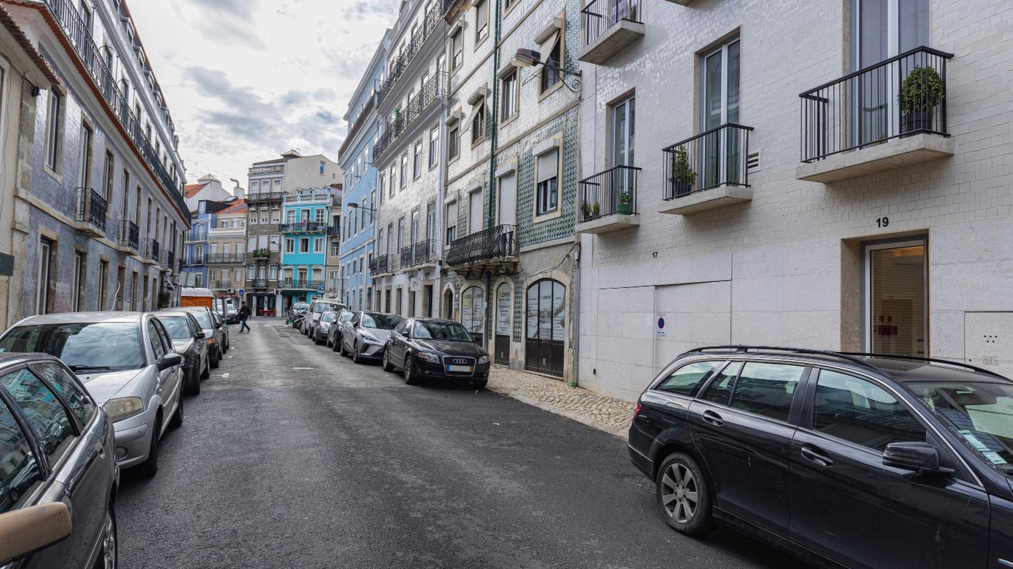 Apartment Deluxe 1 Bdr W/ Pool View By Lovelystay Lisbon